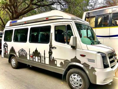 Tempo traveller on rent in Noida - Delhi Other