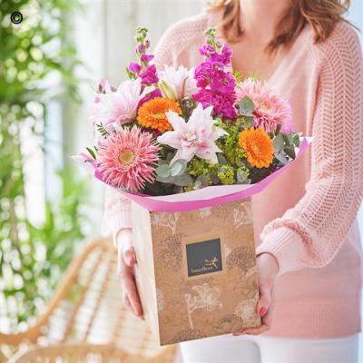 Wedding Flowers Delivered Nationwide - London