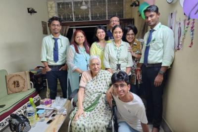Elder care service in Kolkata - Kolkata Other