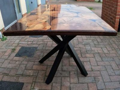 Premium Quality Resin Table