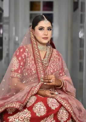 Professional Makeup Artist in Lucknow