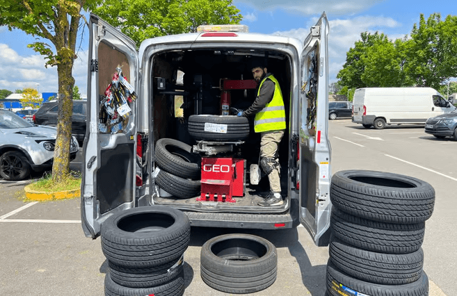 Flat Tyre Repair - London Maintenance, Repair