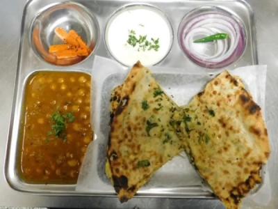 Best Kulcha In Surrey | Desibites.ca
