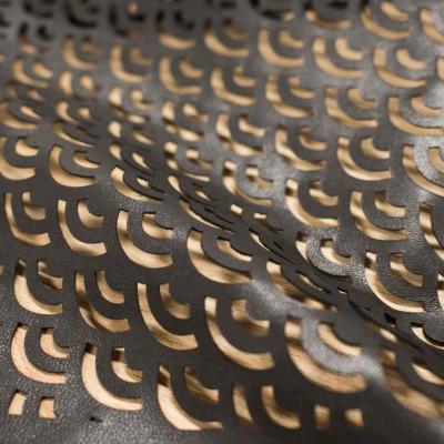 قطع بالليزر حسب الطلب على الجلد - كاريان أرت الكويت - Kuwait Region Custom Boxes, Packaging, & Printing