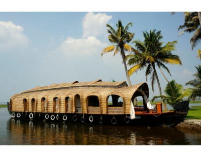 Cochin Travel Guide - Explore the Gateway to Kerala