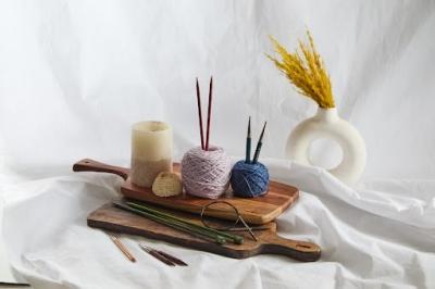 Knitting Needles: A Crafter's Companion