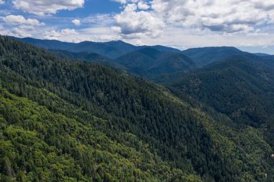 Cascade-Siskiyou National Monument Retreat – Nature & Healing