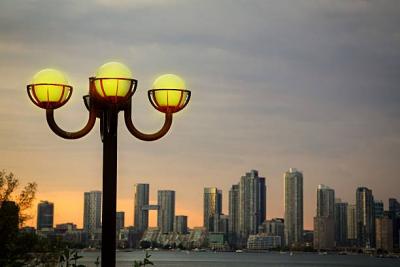 Led Retrofit Toronto - Universal Lighting Maintenance Services