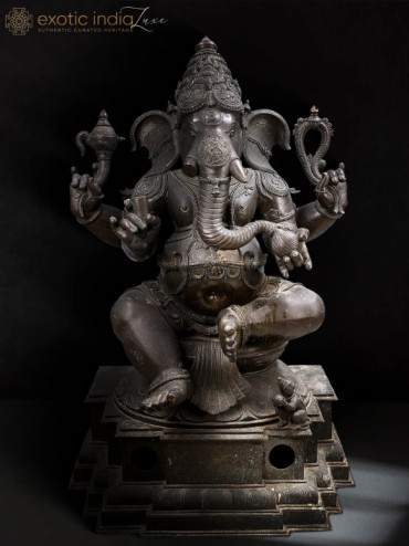 48 - Varanasi Art, Collectibles