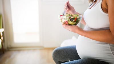 Searching for Top Surrogacy Center Varanasi? Call Ekmi Fertility