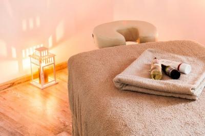 Love Handle Spa – Gachibowli, Hyderabad