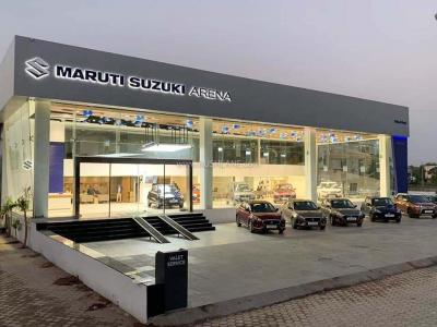 Prominent Popular Vehicles and Service Ertiga Car On Road Price in Thrissur - Other New Cars