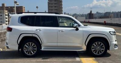 2024 TOYOTA LAND CRUISER ZX - Kuwait Region Used Cars
