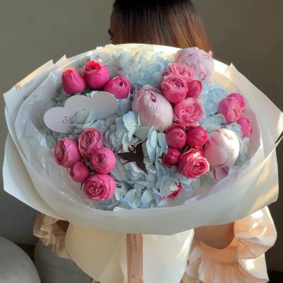 Dubai Flower Shop Online: Beauty at Your Doorstep in Just a Few Clicks