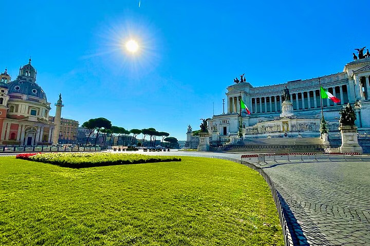 Tour in Rome: Explore Landmarks with Trusted Local Guides