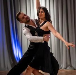 Get Fun Adult Ballroom Dance Classes for All Skill Levels