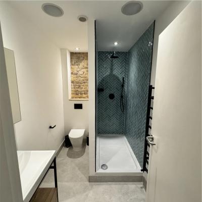 Luxury Bathrooms London - Expert Design & Installation | Bathrooms London