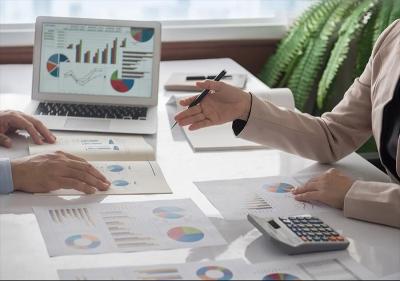 SilverCreek Gives Homeowner’s Association Management - Los Angeles Other