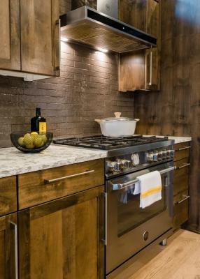 Custom Dining & Kitchen Remodelers Bend