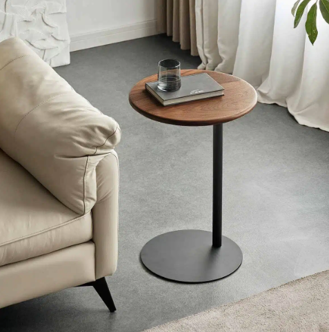 Nardo Lamp Table