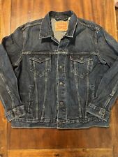 Levi's Denim Trucker Jacket Men's Size Large Red tag Dark Wash Blue Button Up