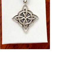 WITCH CELTIC KNOT PAGAN SYMBOL Pendant 925 Sterling Silver 18 Necklace women"
