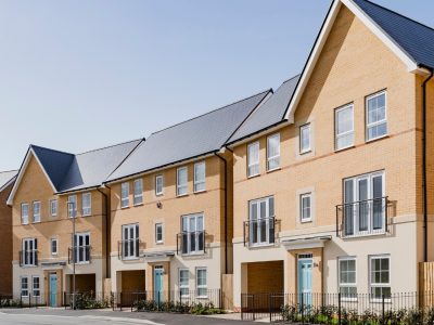 How Can a Bridging Finance Broker in Birmingham Help You?