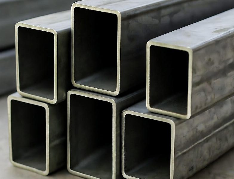 Top MS Rectangular Pipe Dealer in Vijayawada for Construction Projects