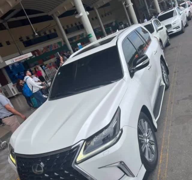 Rent a Car Santo Domingo | adonisrentacar.com