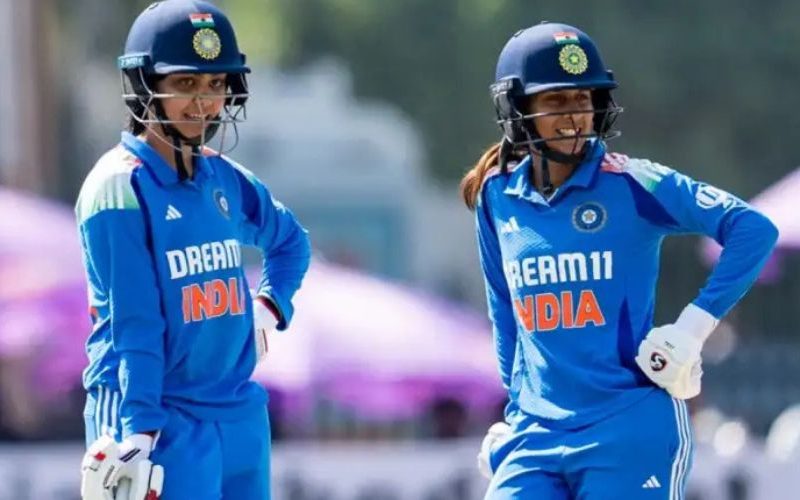 Playcric – Live Cricket Scores, Player Stats & Match Highlights