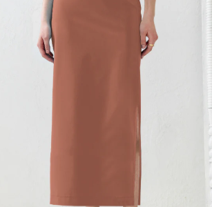 Which Pencil Skirt Outfits Are Best for Party Wear?