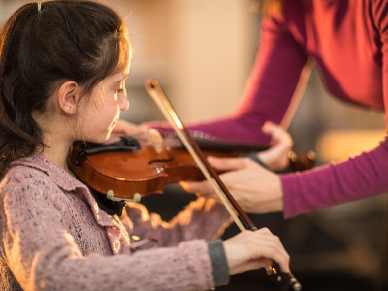Violin Lessons in Toronto for Beginners & Intermediate Students