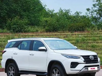 Self Drive Car on Rent in Chandigarh & Mohali | Affordable & Hassle-Free