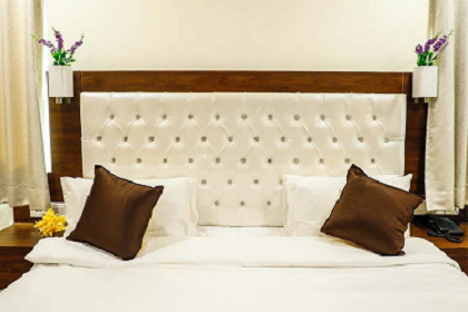 Hotels near Kanaka Durga Temple Vijayawada | Hotel RN Grand