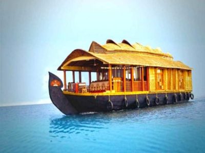 Kerala luxury houseboat