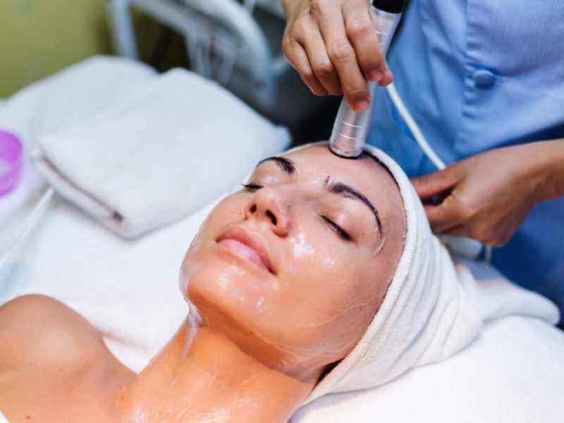 Professional Oxygen Facial Surrey, BC – Book Today