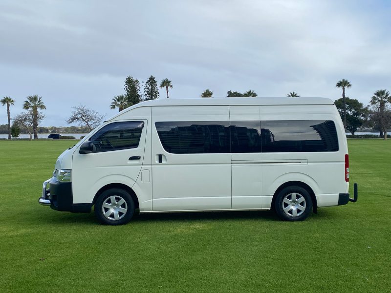 Reliable Airport Shuttle Mandurah to Perth Airport