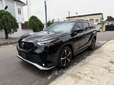 2023 TOYOTA HIGHLANDER