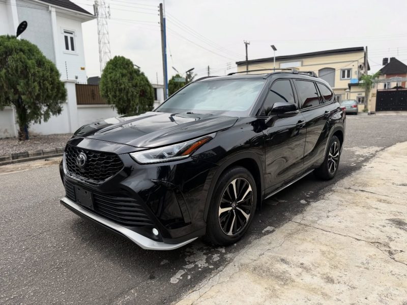 2023 TOYOTA HIGHLANDER