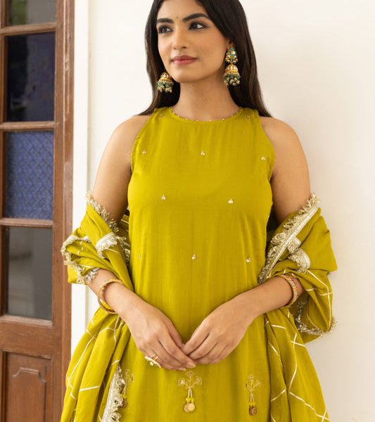 Buy Traditional Indian Ethnic Wear For Women | JOVI INDIA