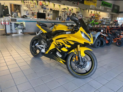 2019 Yamaha YZF R6 Whatsapp+44 7376462930