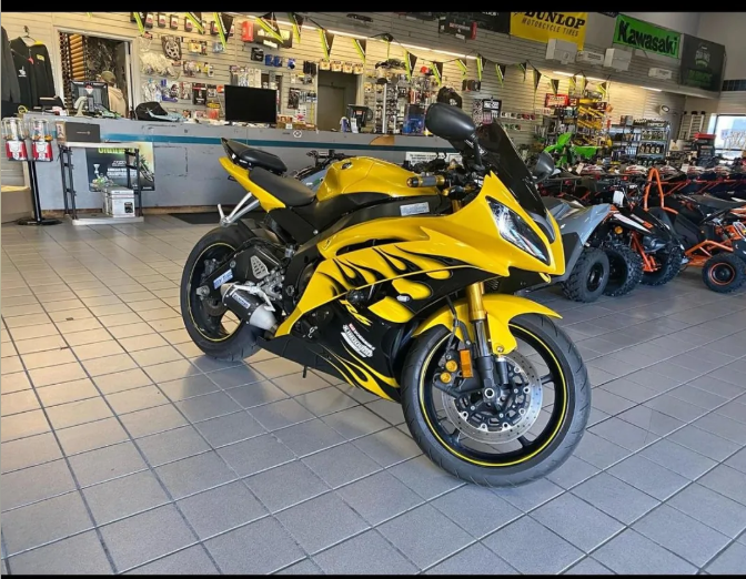 2019 Yamaha YZF R6 Whatsapp+44 7376462930