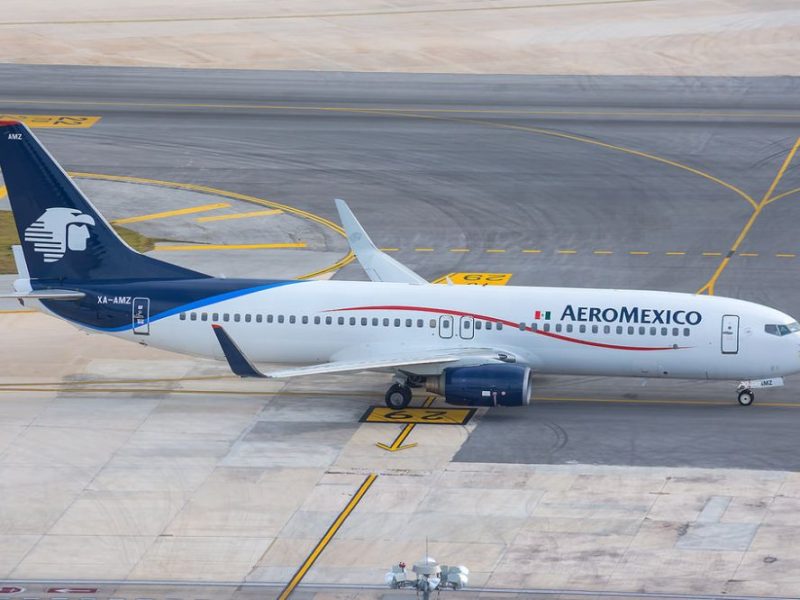 Can I use points or miles to book Aeromexico vacation packages?
