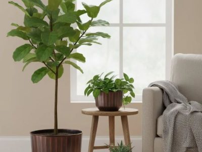 Rustic Brown Metal Planter Set of 3 – Vertical Ridges Design | GLOBEDECOR