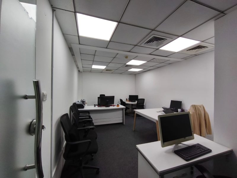 🏢 Office Space for Rent in Deira, Dubai
