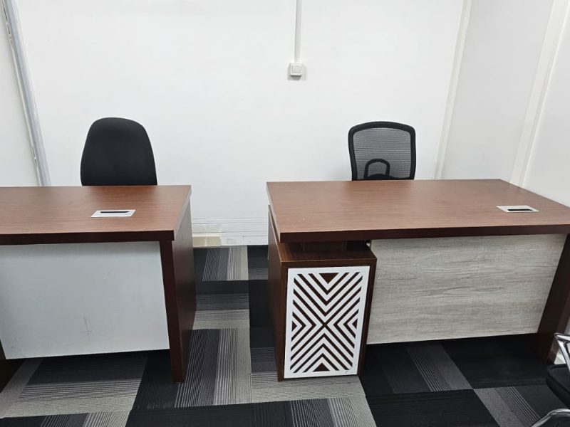 Furnished office for Rent-100 sqft