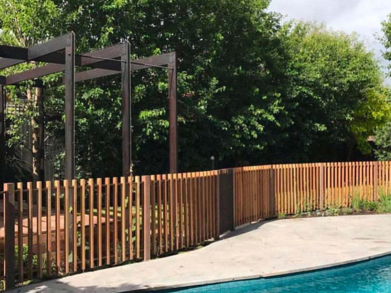 Swimming Pool Wooden Fences Uae | Kids Play Area Fences Uae.