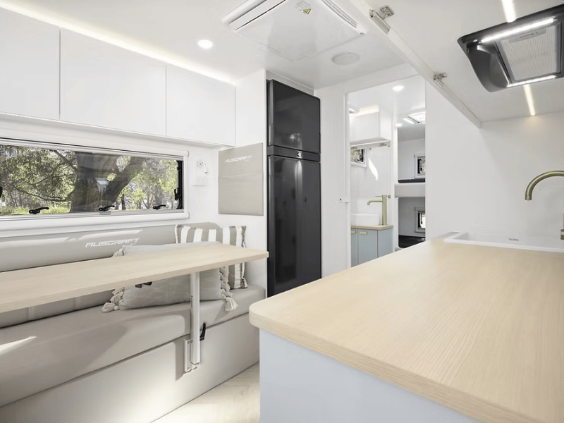 Leading Caravan Manufacturers in Melbourne for Off-Road Rigs