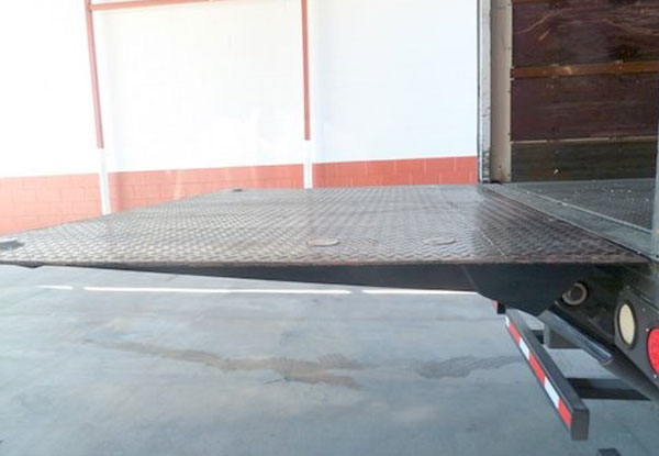 Mobile Lift Gate Installation for El Monte