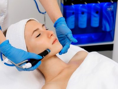 Get Glowing Skin with the Best Hydrafacial in Amritsar | Cosmetique by simrat sandhu